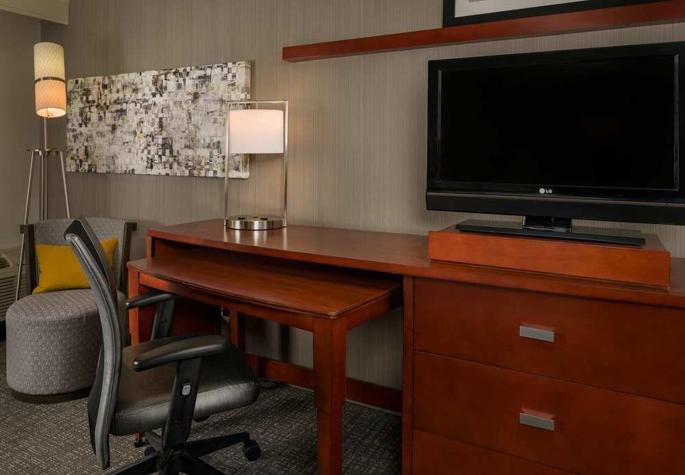 Hotel Courtyard By Marriott New Haven Orange Extérieur photo