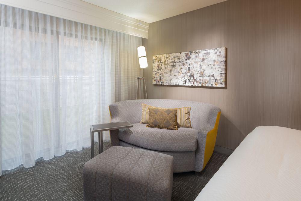 Hotel Courtyard By Marriott New Haven Orange Extérieur photo