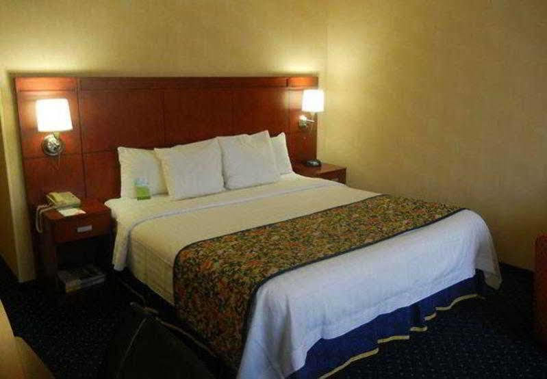Hotel Courtyard By Marriott New Haven Orange Extérieur photo